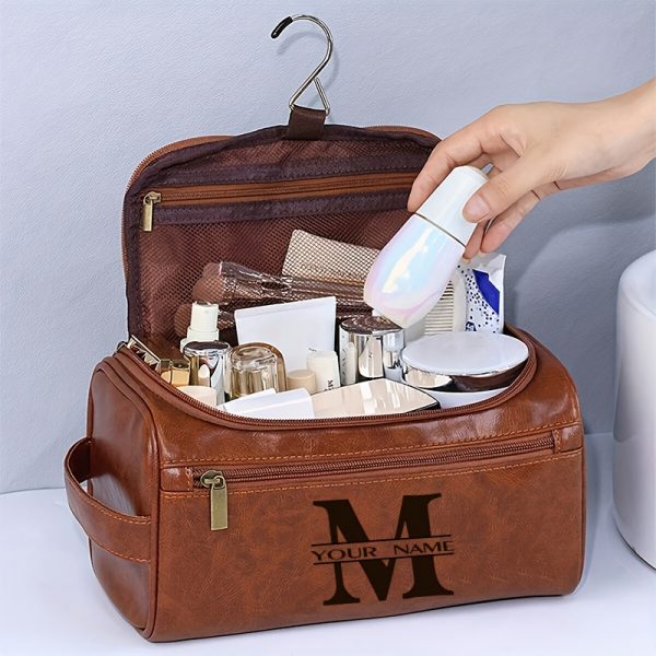 Trousse de Toilette Personnalisée pour Hommes en Cuir Synthétique Marron - Idéal pour la Saint-Valentin, Noël & Fête des Pères! – Image 3