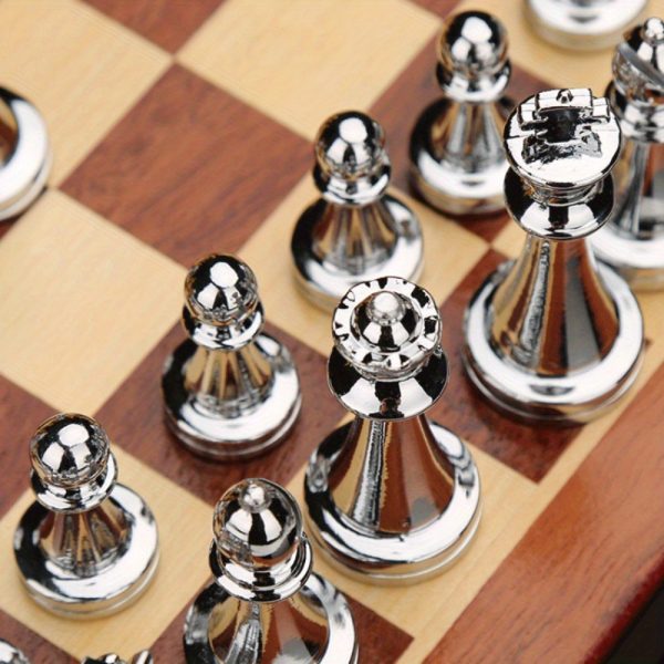 Élevez vos parties d’échecs avec notre édition limitée au design exceptionnel – Image 2
