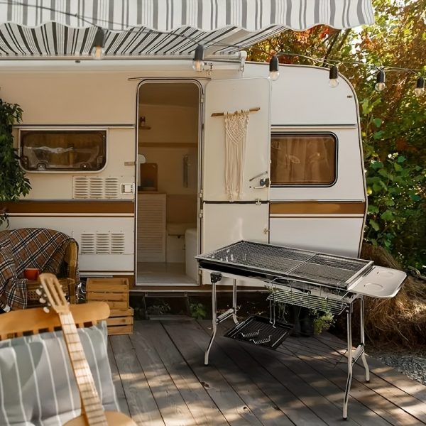 Grand barbecue de luxe pour les rassemblements à domicile et le camping, doté d'un grand gril en acier inoxydable, d'un barbecue portable pliable en charbon de bois adapté au camping, aux voyages, au parc et à la plage. Les fêtes de barbecue en plein air. – Image 3