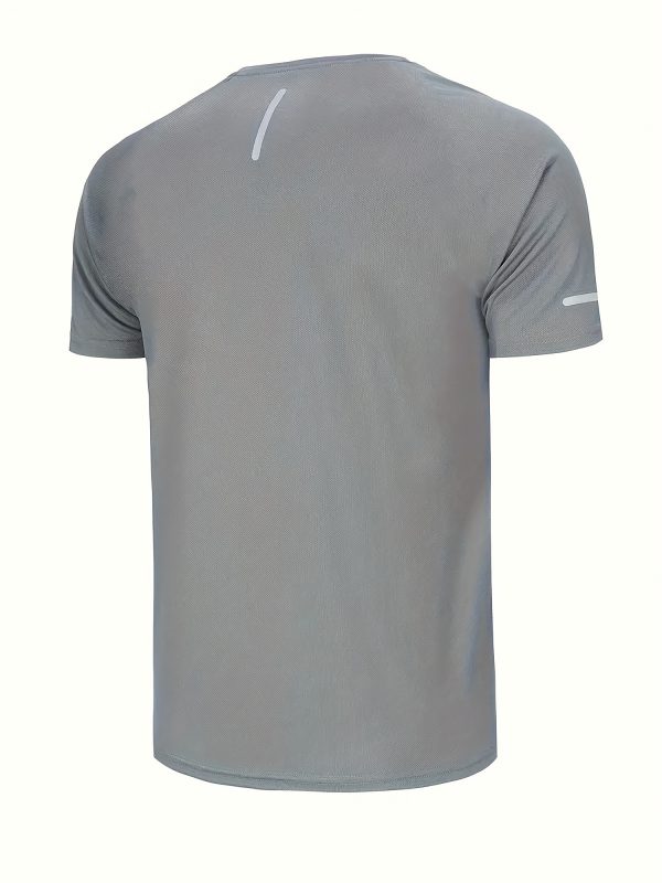 Découvrez ces 6 T-shirts respirants pour hommes : performance et style au rendez-vous – Image 2